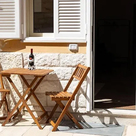 Lägenhet Casa Elemar Barletta